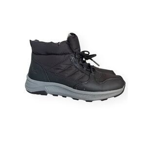 Eddie Bauer Balasana Quilted Insulated Winter Boot Black Nylon Slip on Size 7